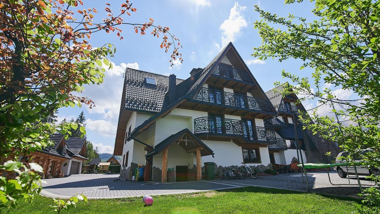 Bed and Breakfast Lesny Dwor Мужасихле Экстерьер фото